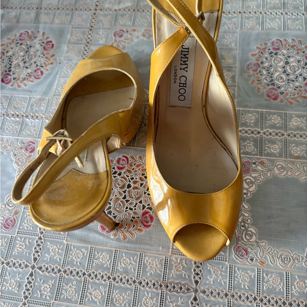 Jimmy Choo Yellow/Nude Peep Toe Heels